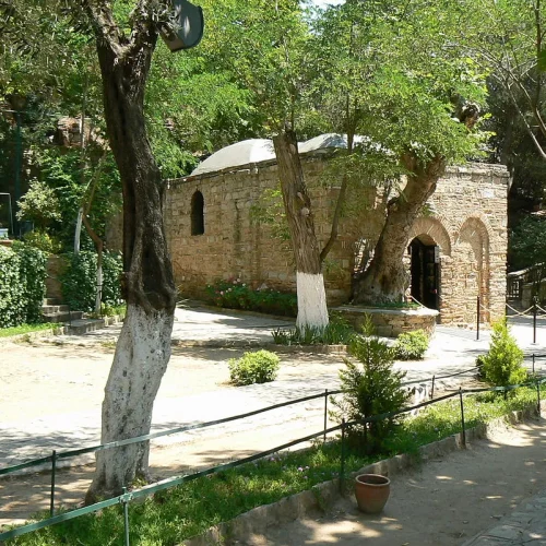 1200px-Ephesus_House